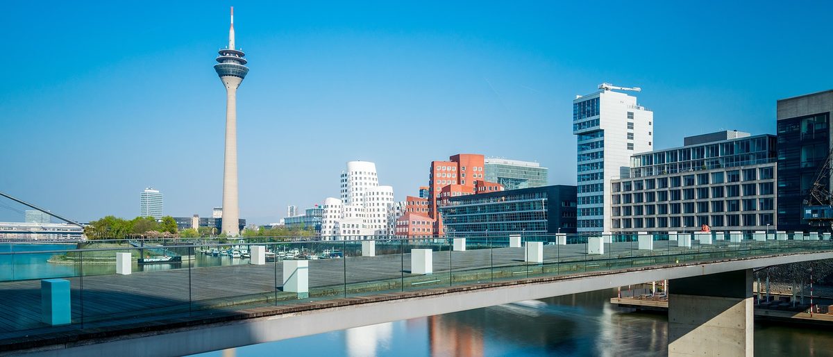 Düsseldorf: Standort und Verkehr