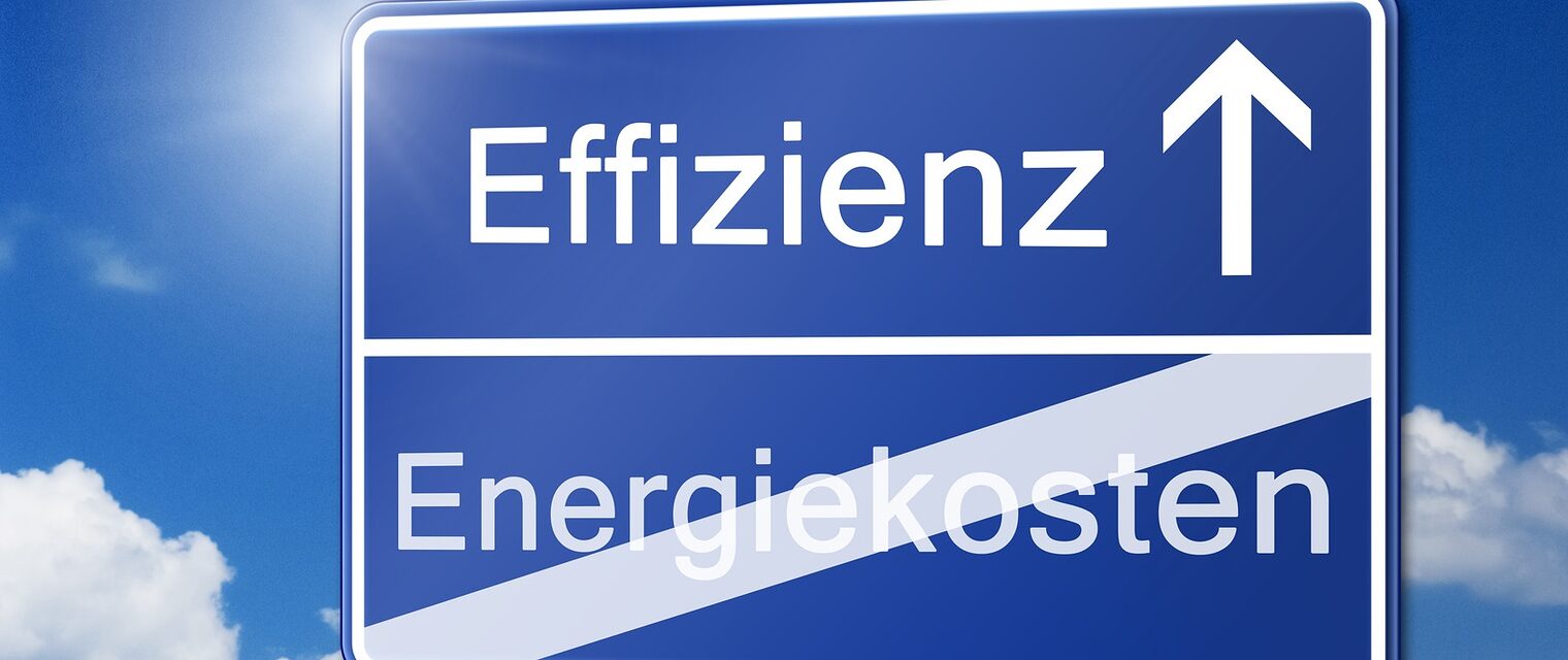 Schild Effizienz Energiekosten 7 zu 3, Effizienz, Energiekosten, Fotolia 80559830