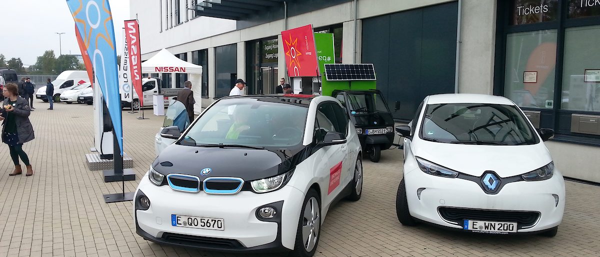 Elektromobilität Stadion Essen 10102017 Außen