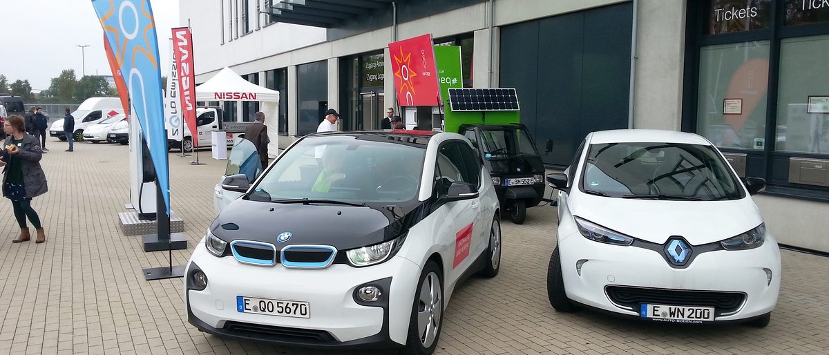 Elektromobilität Stadion Essen 10102017 Außen