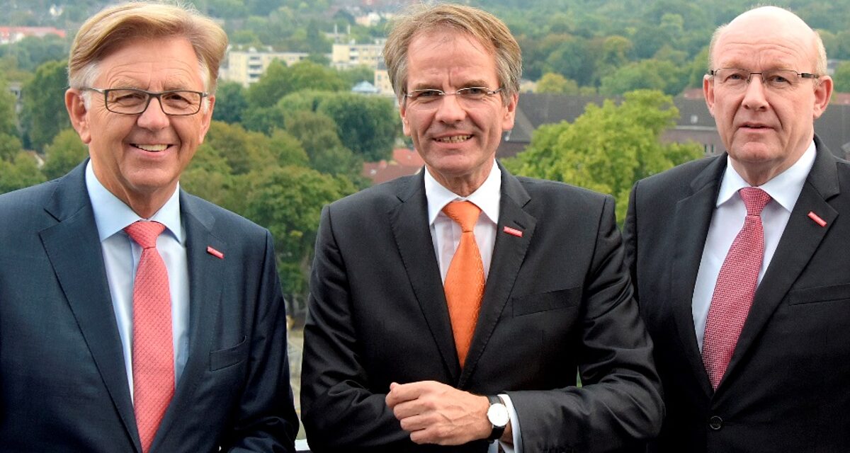 (v. l.): Präsident Hans Hund, HWK Münster; Präsident Andreas Ehlert, HWK Düsseldorf und Präsident Berthold Schröder, HWK Dortmund
