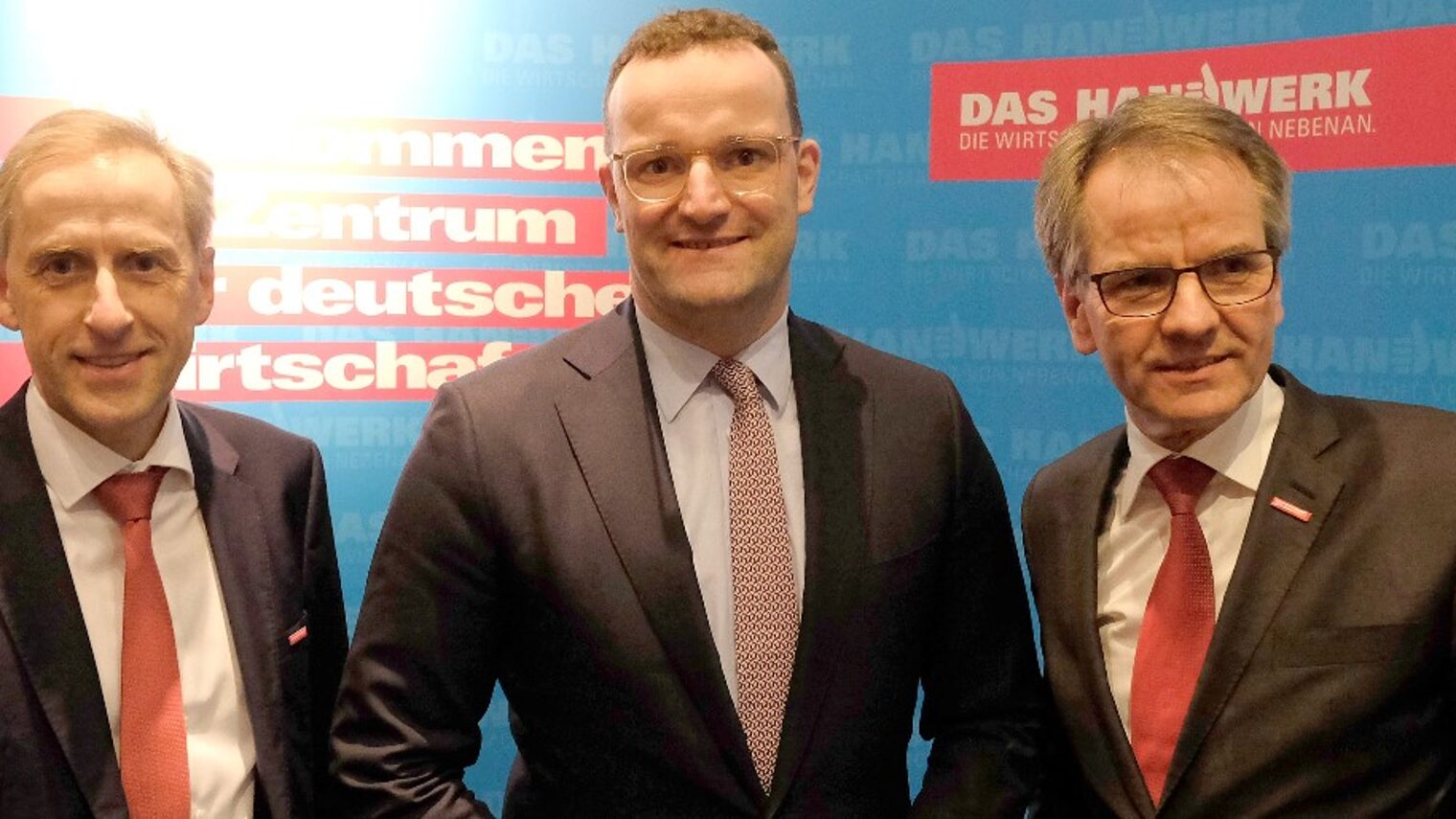 (v. l.): Kammerhauptgeschäftsführer Dr. Axel Fuhrmann, Bundesgesundheitsminister Jens Spahn und Kammerpräsident Andreas Ehlert