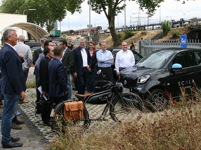 Mobilitätspartnerschaft Düsseldorf Bustour 2019 Guppenbild SCALA