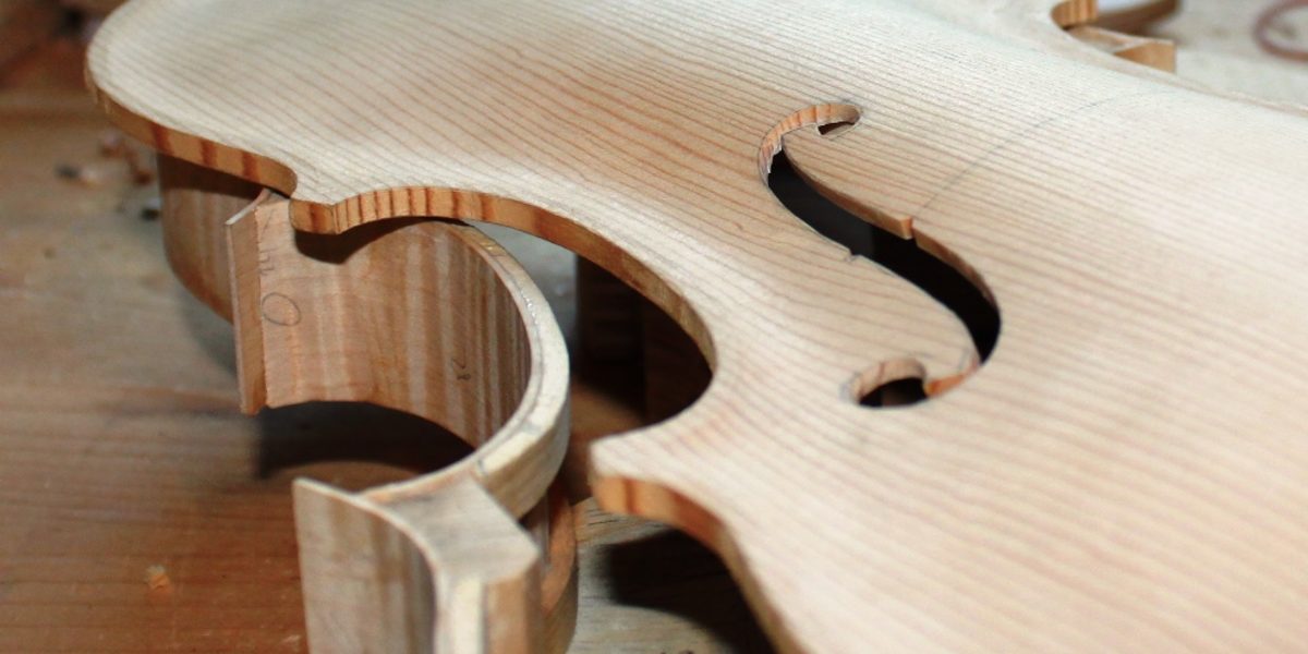 Geigenbau: Detail Decke