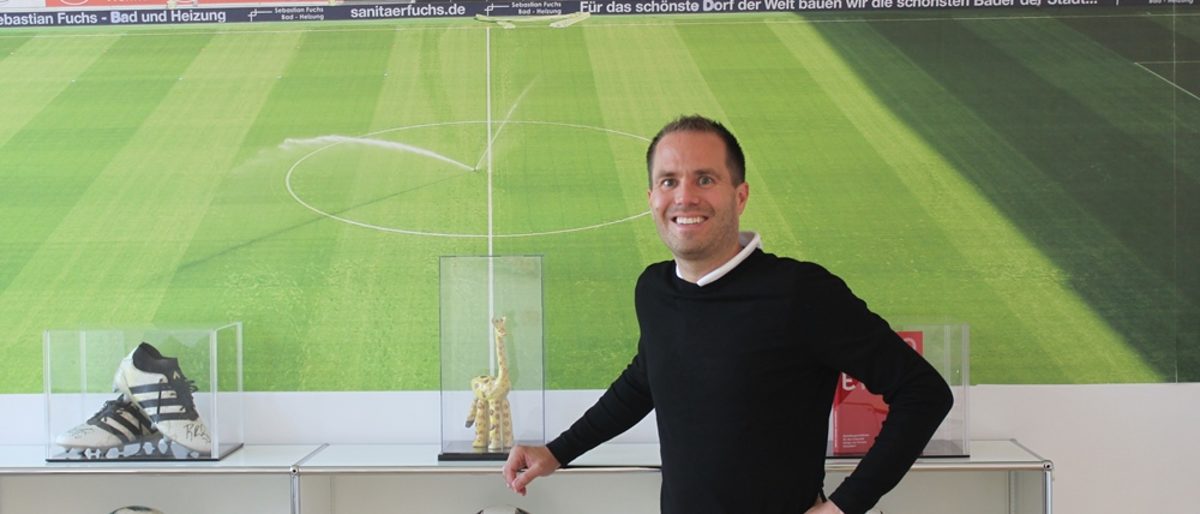 Sebastian Fuchs in seinem Büro in Düsseldorf-Bilk Sebastian Fuchs in seinem Büro in Düsseldorf-Bilk