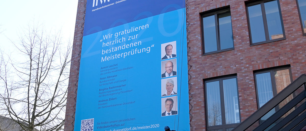 Großplakat
