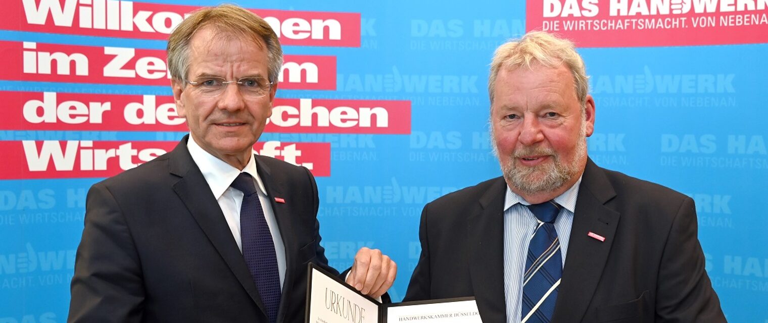 (v. l.): Kammerpräsident Andreas Ehlert und Georg Spormann