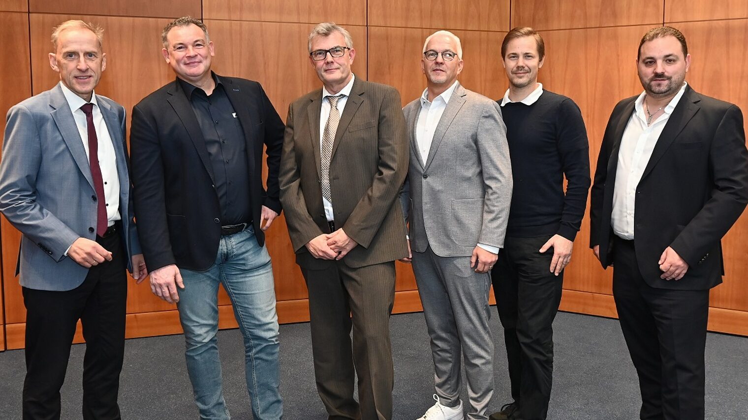 Dr. Axel Fuhrmann, Stefan Nisters, Frank Nitsch, Ralf Krämer, Kai Henning Skowronnek und Sven Scharfe