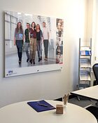 Das Foto zeigt ein Beratungsbüro im Infocenter der Handwerkskammer.