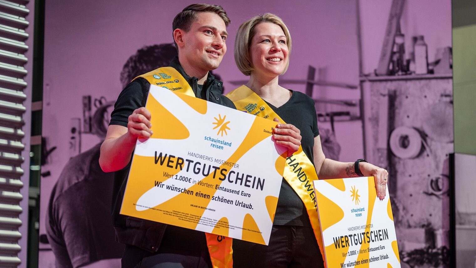 (v. l.): Die glücklichen Sieger Marius Karl Hanten und Katja Lilu Melder.