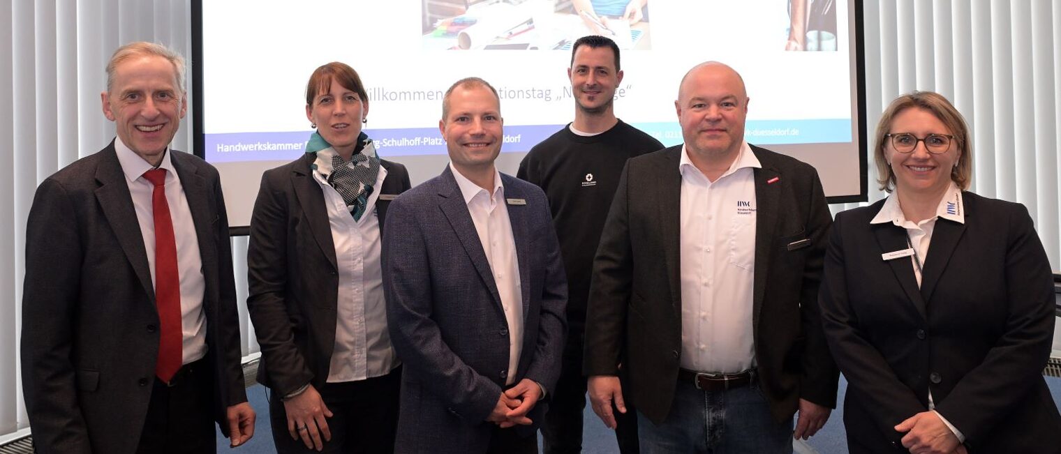 Gruppenbild Expertenteam "Nachfolge" der Handwerkskammer Düsseldorf und Elektrotechniker Christan vom Dorff
